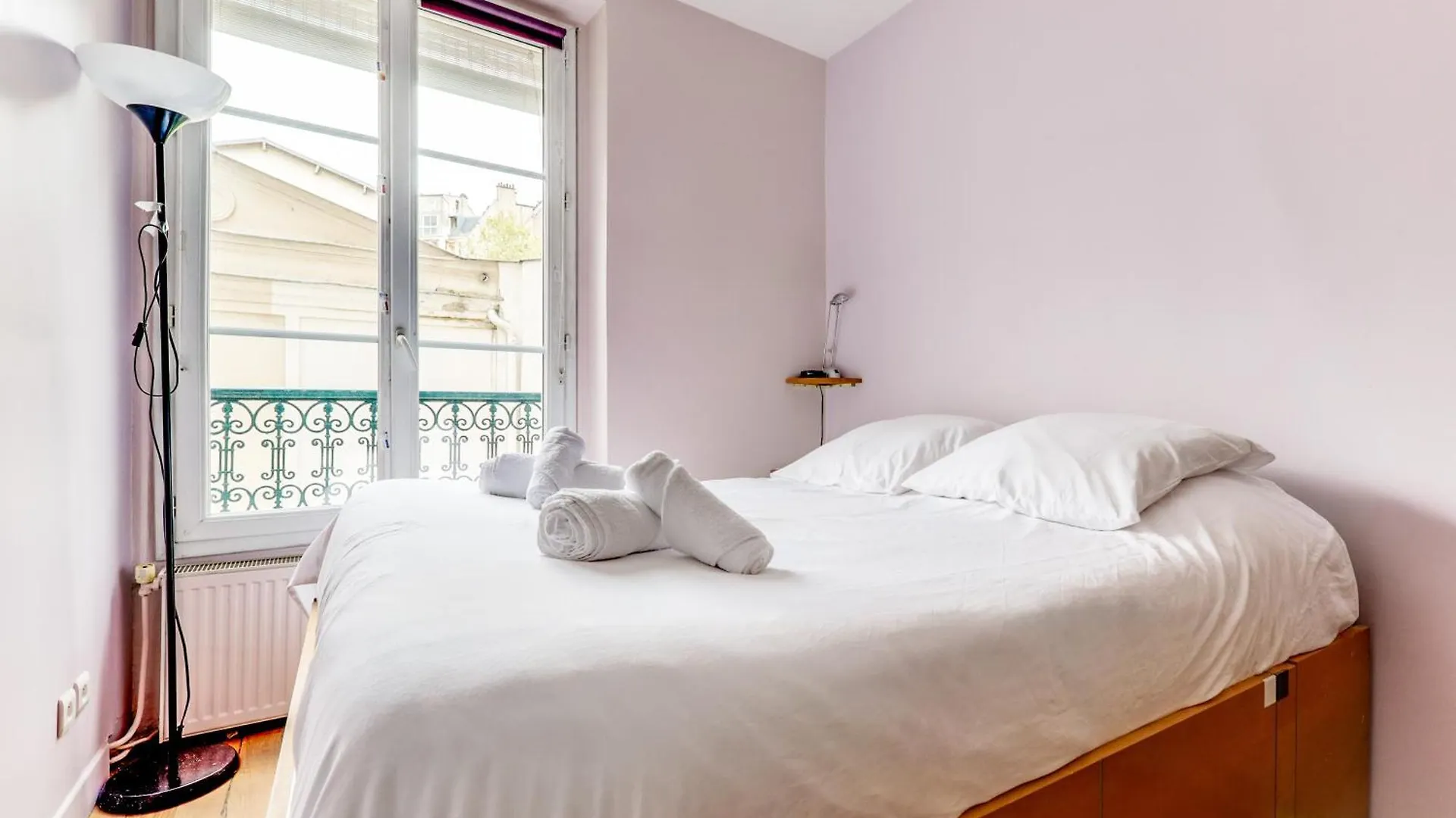 Appartement Au Calme Quartier Branche Párizs 0*,
